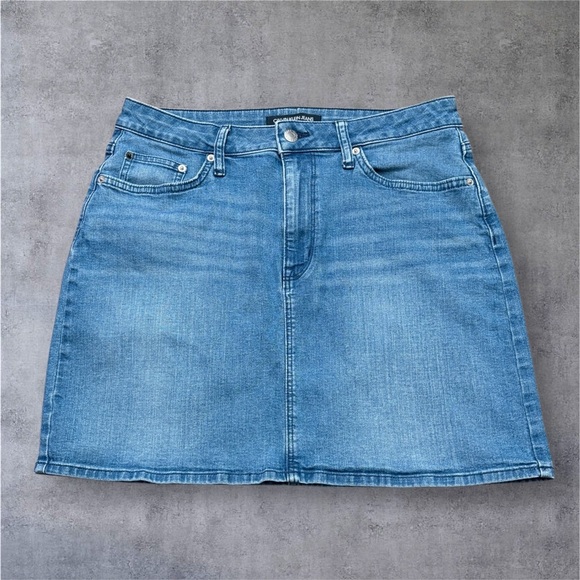 Calvin Klein Jeans, Classic Denim Skirt, Size 12, Blue - Picture 1 of 9